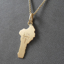 pendentif or bénin