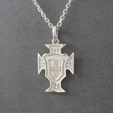 pendentif or Croix du Portugal